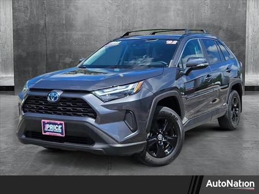 2022 Toyota RAV4 Hybrid XLE