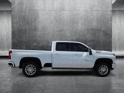 2025 Chevrolet Silverado 2500 LTZ