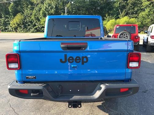 2024 Jeep Gladiator Nighthawk