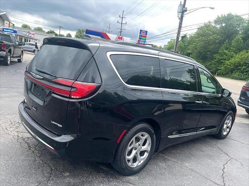 2023 Chrysler Pacifica Limited