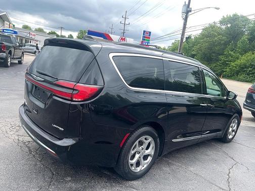 2023 Chrysler Pacifica Limited