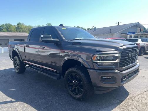 Granite Crystal Metallic Clearcoat 2022 RAM 2500 Laramie Crew Cab 4x4 6'4' Box