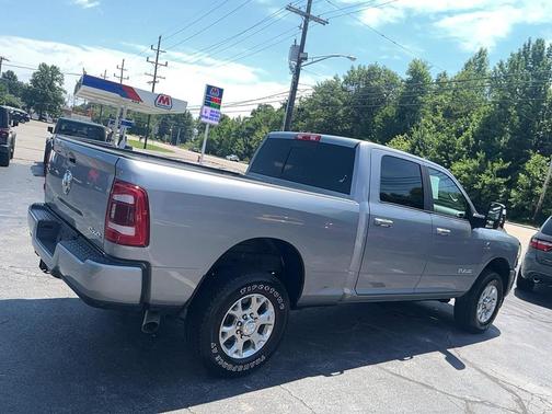 2024 RAM 2500 Laramie Crew Cab 4x4 6'4' Box