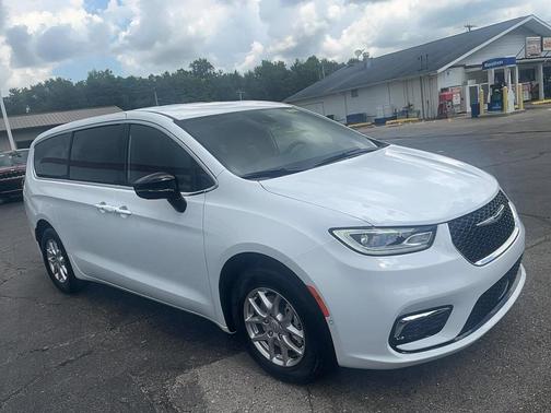 2026 Chrysler Pacifica L