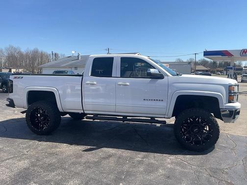 Summit White 2015 Chevrolet Silverado 1500 2LT
