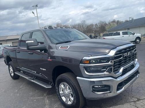 2025 RAM 2500 Big Horn Crew Cab 4x4 6'4' Box