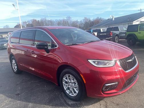 2026 Chrysler Pacifica L