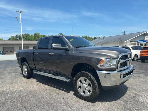 Granite Crystal Metallic Clearcoat 2018 RAM 2500 Tradesman Crew Cab 4x4 6'4' Box