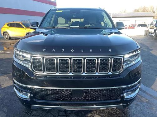 2024 Jeep Wagoneer L Series III 4x4