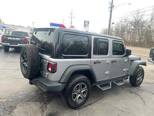 2021 Jeep Wrangler Unlimited Sport
