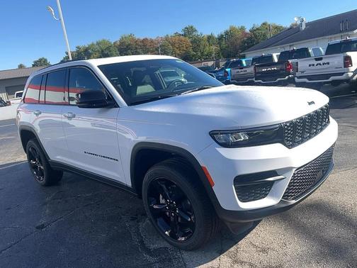 2025 Jeep Grand Cherokee Altitude