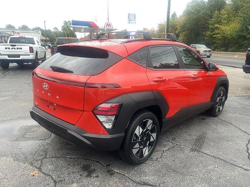Soultronic Orange Pearl 2025 Hyundai KONA SEL