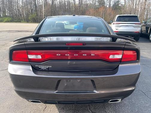 2013 Dodge Charger SE