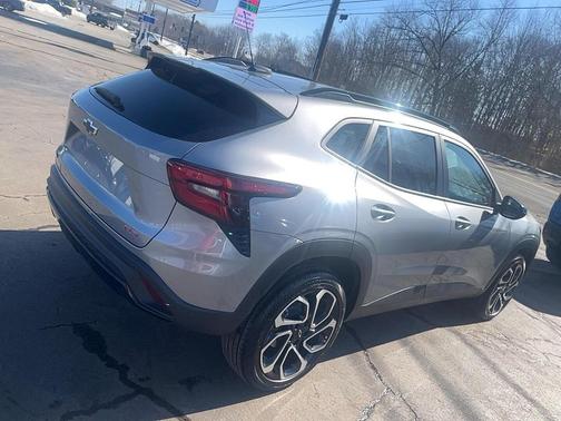 2025 Chevrolet Trax FWD 2RS