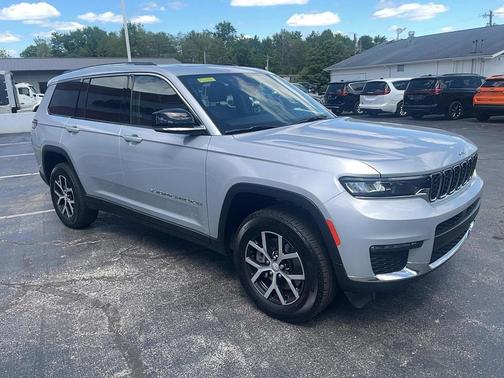 Silver Zynith 2023 Jeep Grand Cherokee L Limited