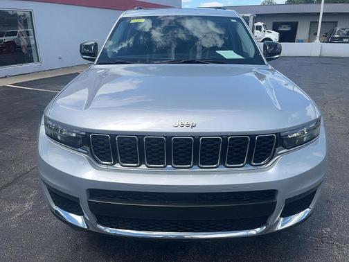 Silver Zynith 2023 Jeep Grand Cherokee L Limited