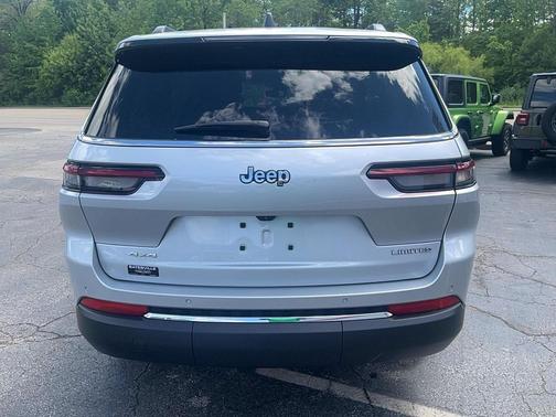 Silver Zynith 2023 Jeep Grand Cherokee L Limited
