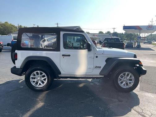 2024 Jeep Wrangler Sport