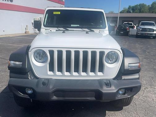 Bright White Clearcoat 2022 Jeep Wrangler Unlimited Sport