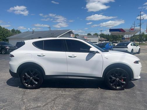 White 2024 Dodge Hornet GT Plus AWD