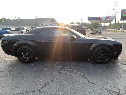 2023 Dodge Challenger R/T Scat Pack Widebody