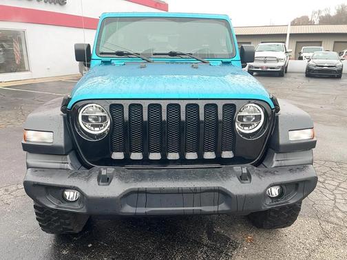 2020 Jeep Wrangler Unlimited Willys 4X4