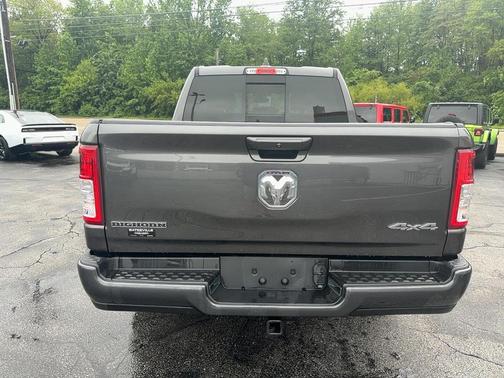 Granite Crystal Metallic Clearcoat 2023 RAM 1500 Big Horn/Lone Star