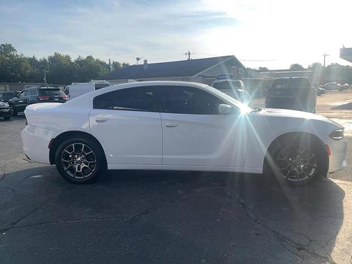 2017 Dodge Charger SXT