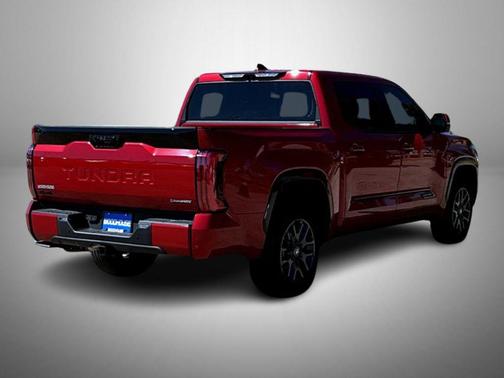 2025 Toyota Tundra Hybrid Platinum