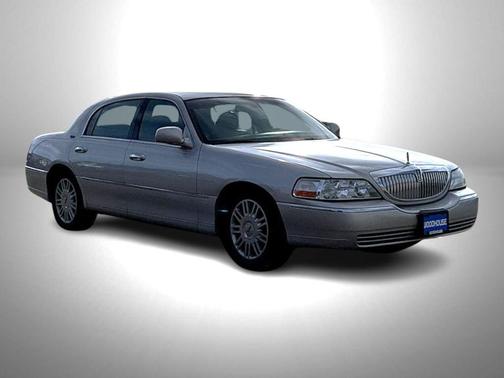 2009 Lincoln Town Car Signature