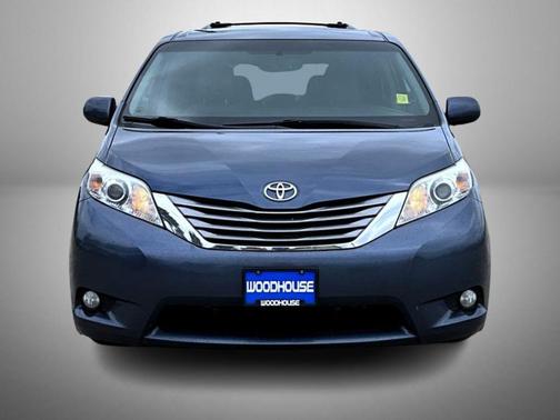 2015 Toyota Sienna XLE Premium