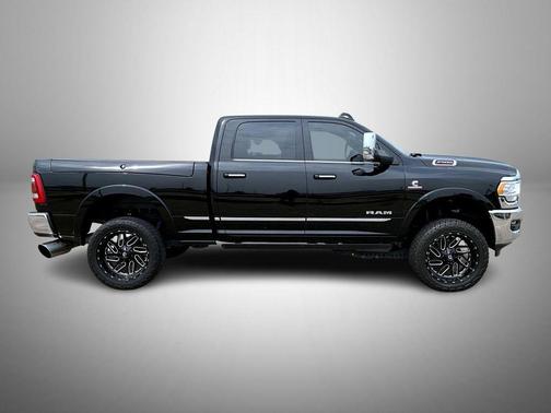 2019 RAM 2500 Limited Crew Cab 4x4 6'4' Box