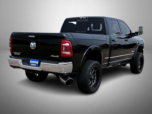 2019 RAM 2500 Limited Crew Cab 4x4 6'4' Box