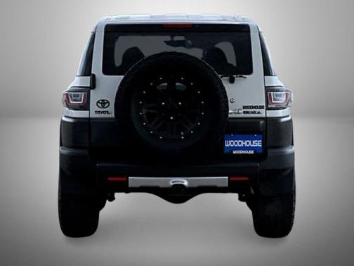 Iceberg 2010 Toyota FJ Cruiser Base