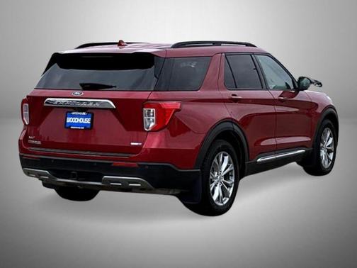 Rapid Red Metallic Tinted Clearcoat 2020 Ford Explorer XLT