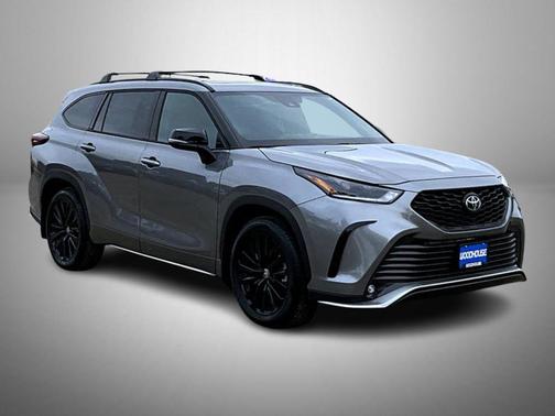 2026 Toyota Highlander XSE