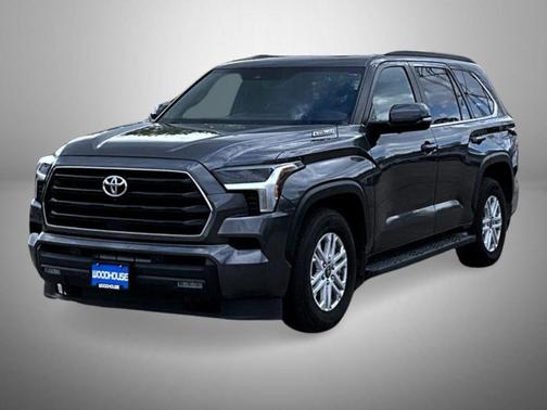 Magnetic Gray Metallic 2025 Toyota Sequoia SR5