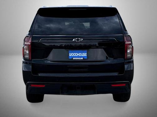 Black 2023 Chevrolet Suburban 4WD Z71
