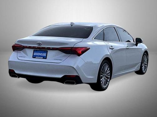 2022 Toyota Avalon Limited