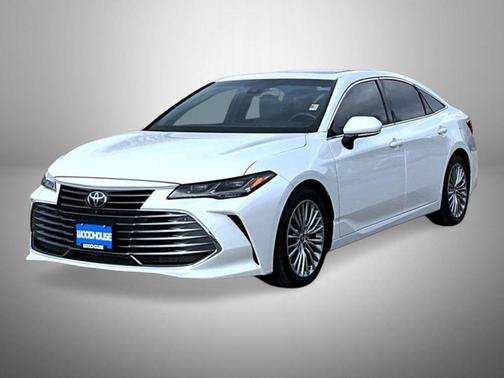 2022 Toyota Avalon Limited