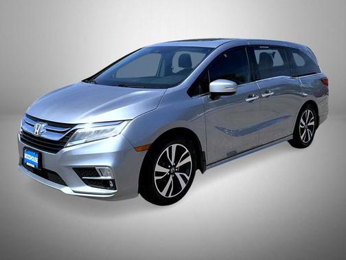 Lunar Silver Metallic 2019 Honda Odyssey Elite