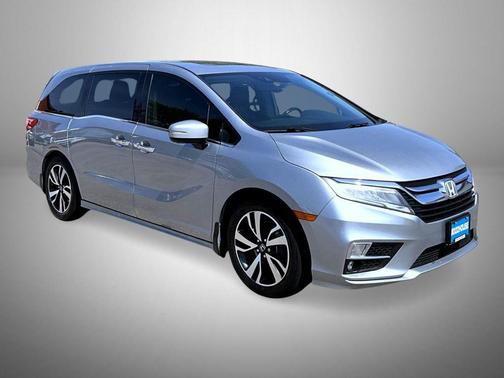 Lunar Silver Metallic 2019 Honda Odyssey Elite