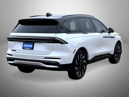 2024 Lincoln Nautilus Reserve