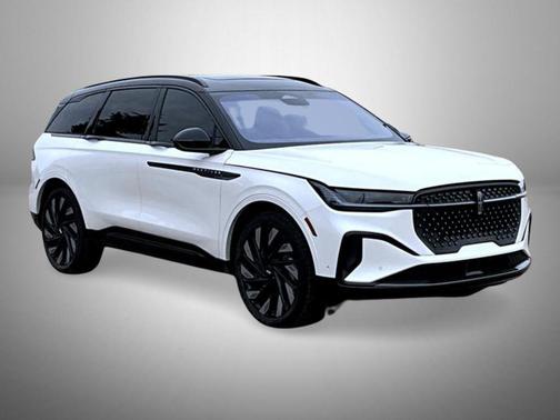 2024 Lincoln Nautilus Reserve