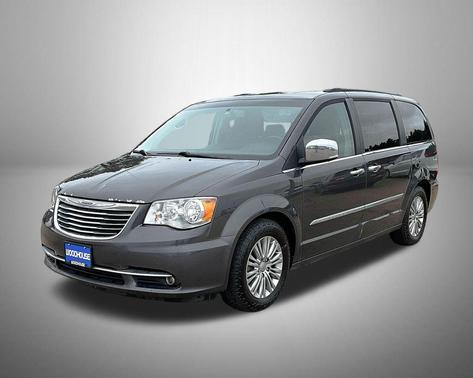 2016 Chrysler Town & Country Touring-L