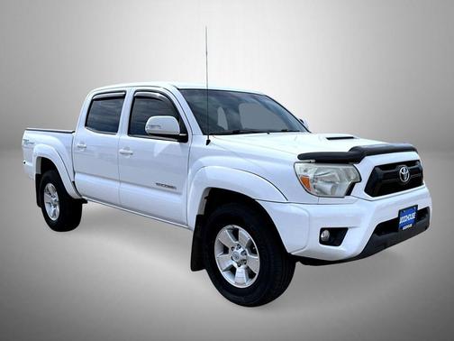 Super White 2014 Toyota Tacoma Base