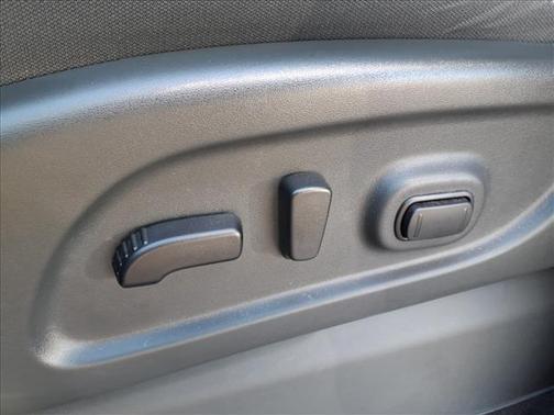 Gun Metallic 2024 Nissan Titan SV