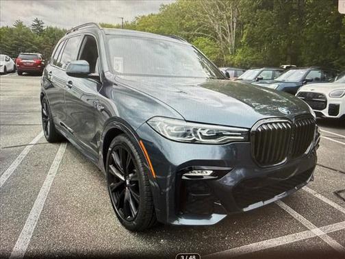 Arctic Gray Metallic 2022 BMW X7 xDrive40i