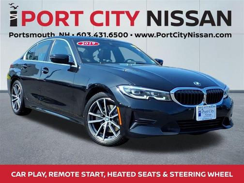Black Sapphire Metallic 2019 BMW 330 i xDrive