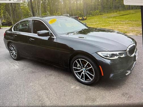 Black Sapphire Metallic 2019 BMW 330 i xDrive